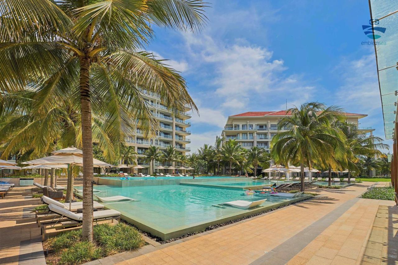 Emblem Sea 3 Bedroom Villas Дананг Экстерьер фото