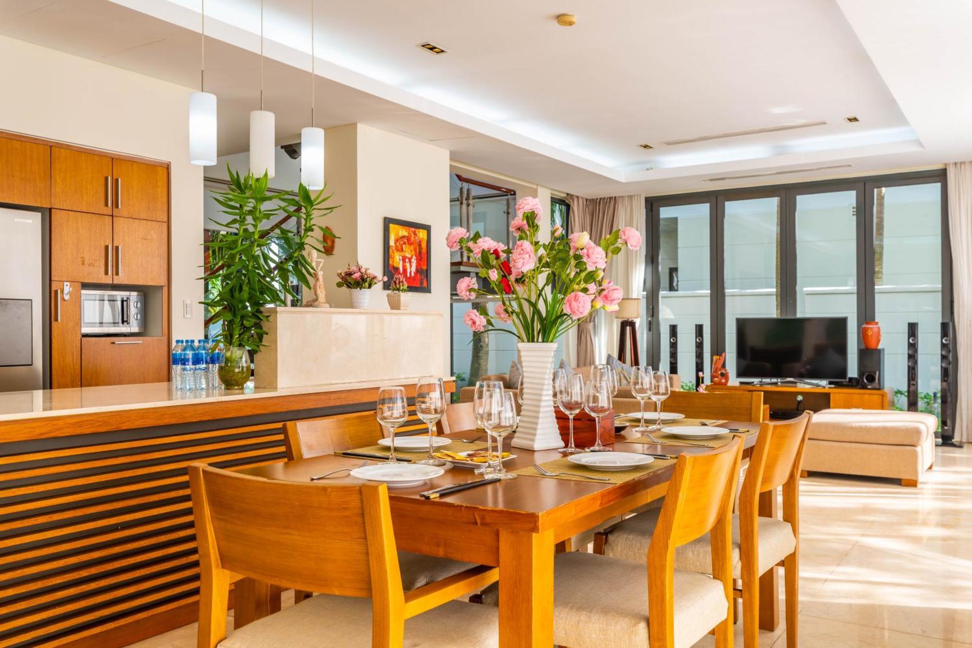Emblem Sea 3 Bedroom Villas Дананг Экстерьер фото